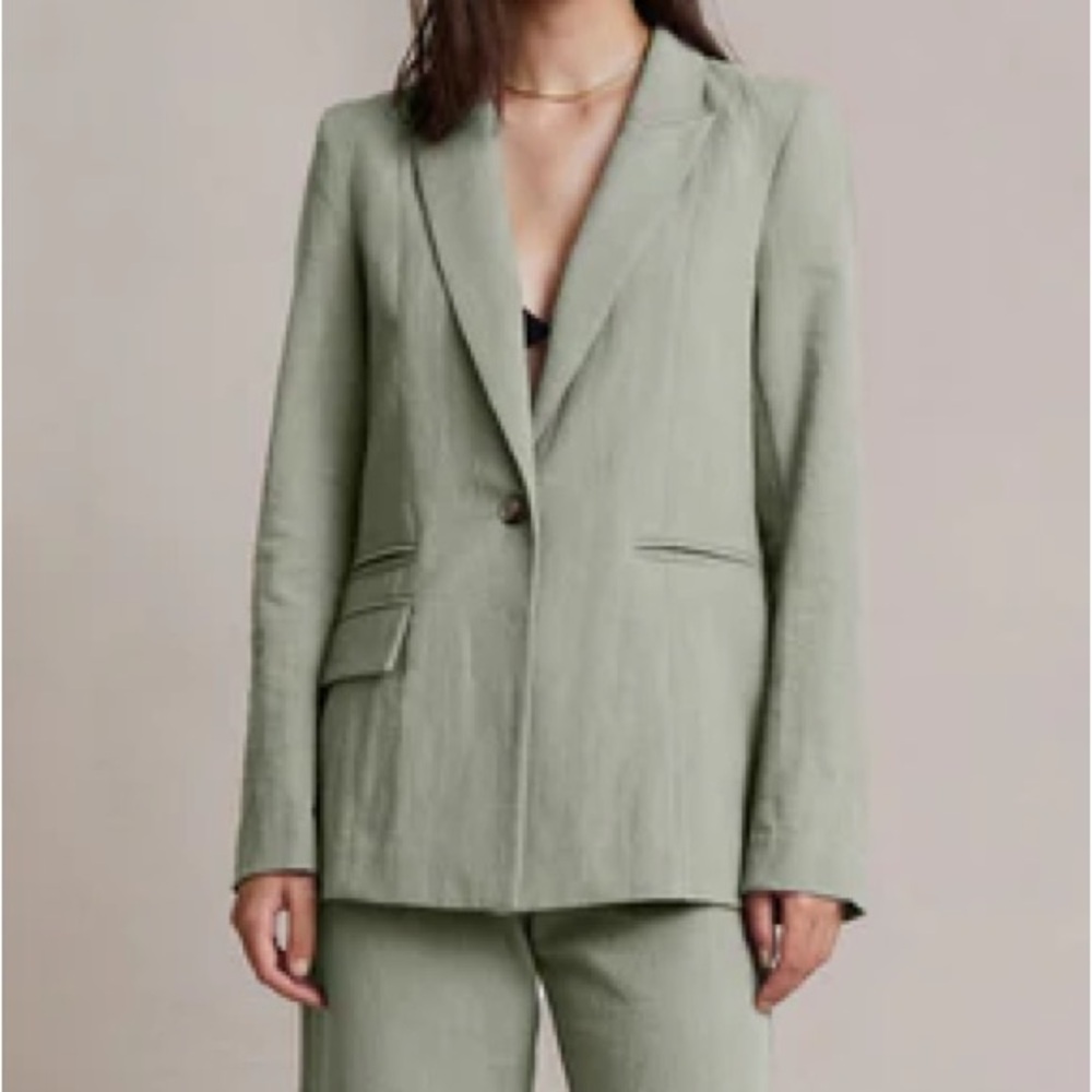 Bec + Bridge Anya Blazer in Light Khaki - Picture 5 of 7